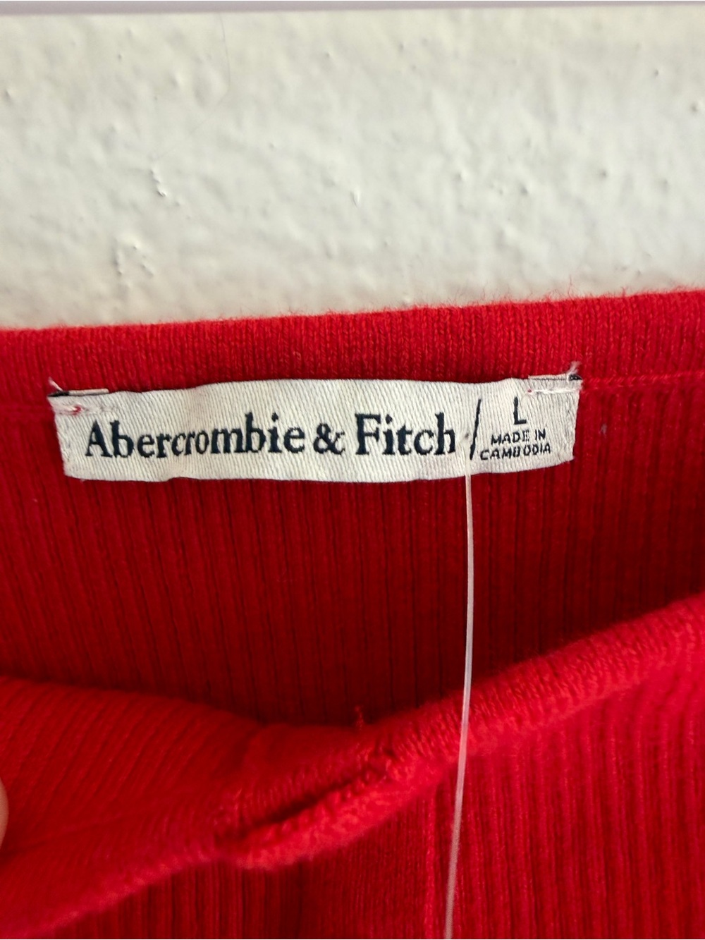 NWT ❤️ A&F Off-Shoulder Button-Front Ribbed Top | Size Large - Picture 4 of 6